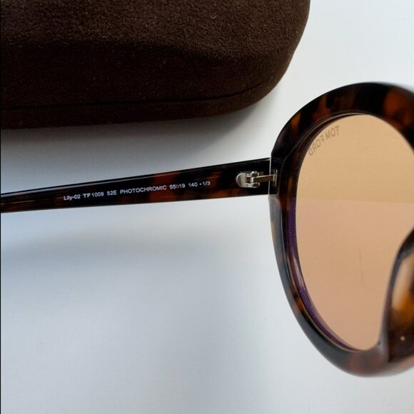 Tom Ford LILY-02 Sunglasses main image 4